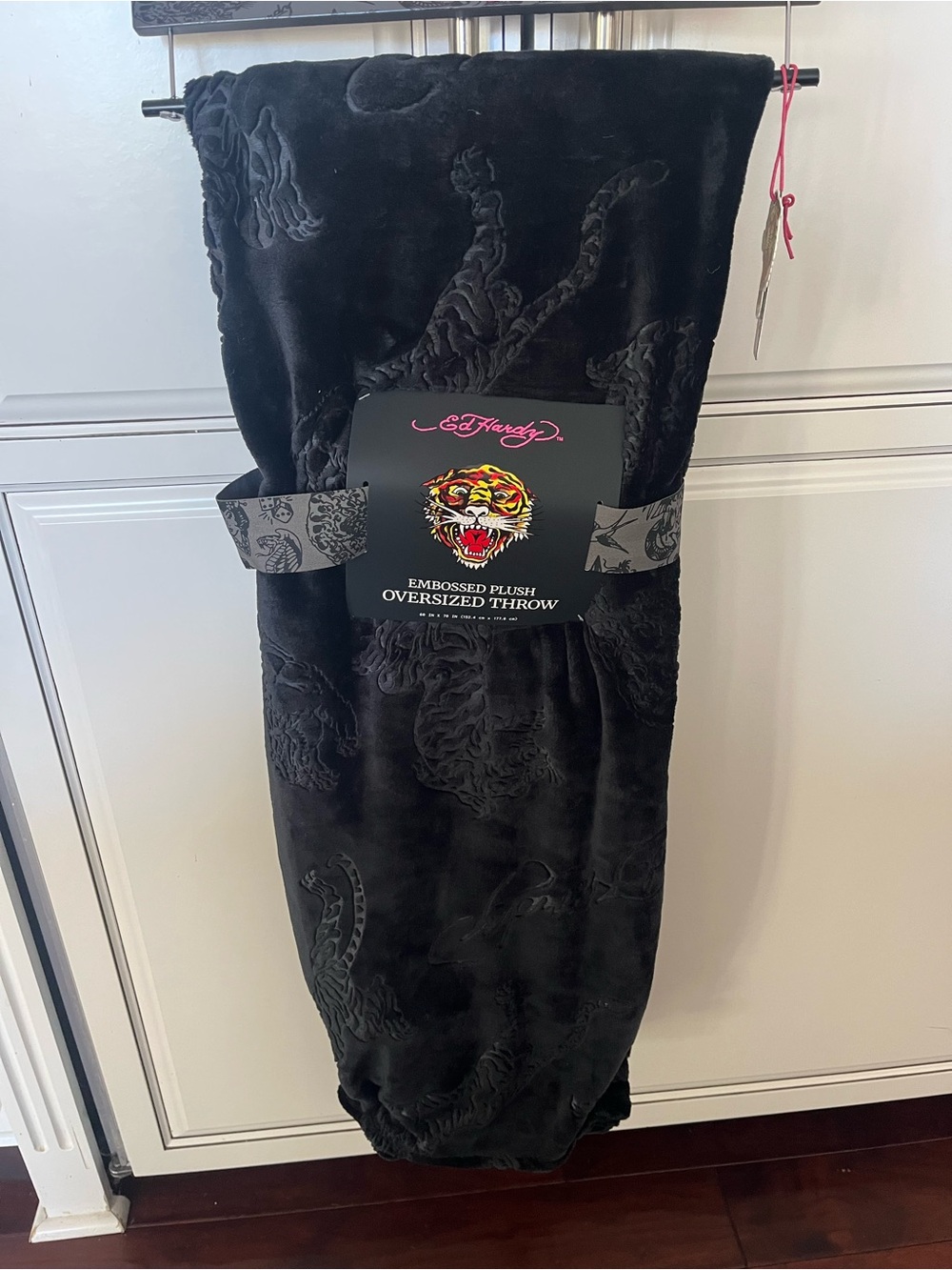 Ed Hardy Black Embossed Plush Oversized Throw Blanket Tiger